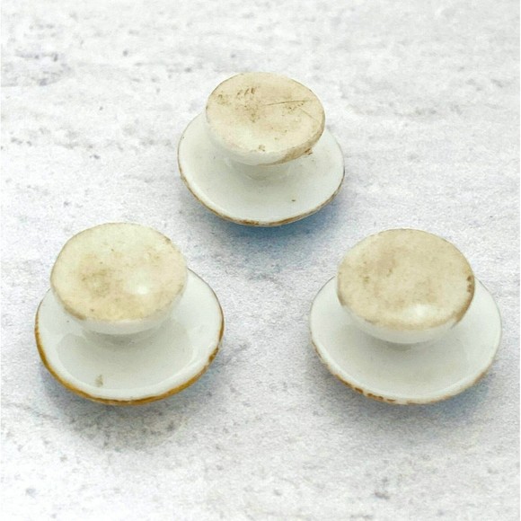 Set of Three Antique Hand Painted Porcelain Buttons Forget-Me-Nots Blue Round - Picture 8 of 8